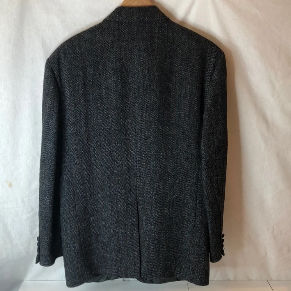 Gray Tweed wool Sport Coat Single breasted 2 button Structured Shoulders *42